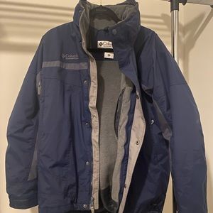 Columbia Performance Jacket - Medium